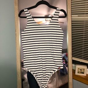 SUPERDRY STRIPED BODY SUIT !